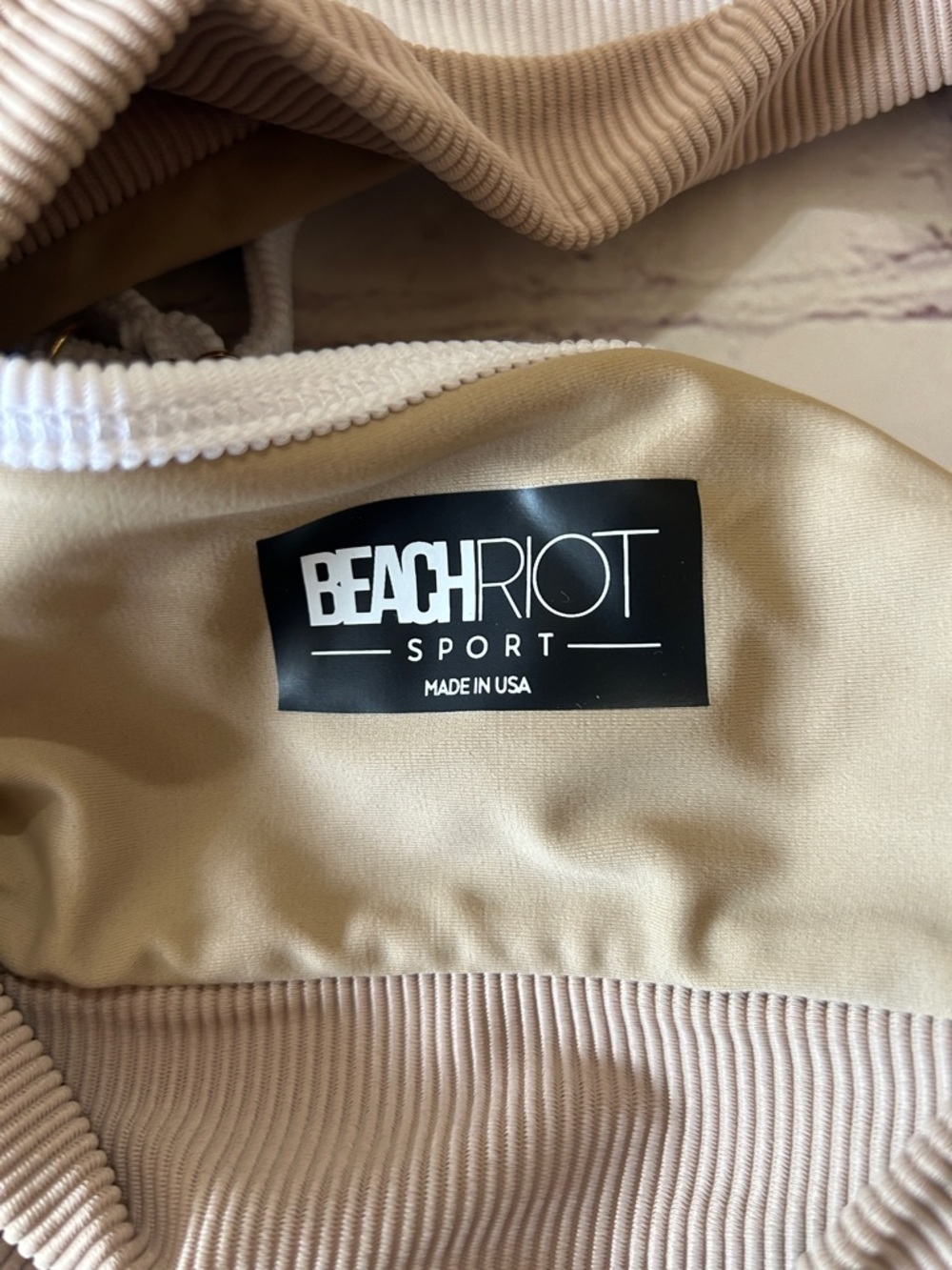 Beach Riot NWT Eva Ribbed Sports Bra / Bikini Top Tan White Colorblock Large - Picture 8 of 8
